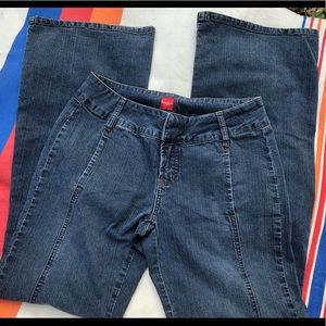 Passion by P. Miller Flare Leg Jeans Size 7